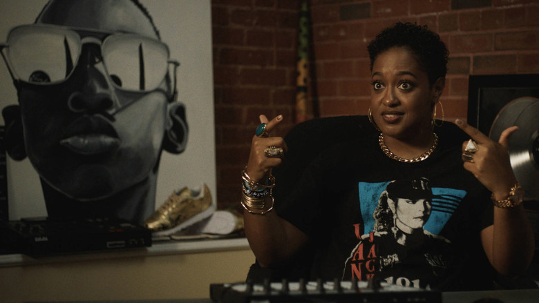 кадр из фильма Word is Bond