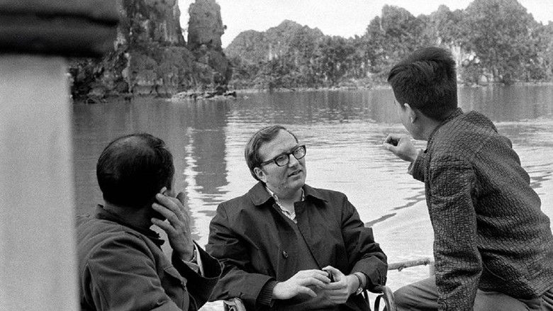 кадр из фильма Cover-Up