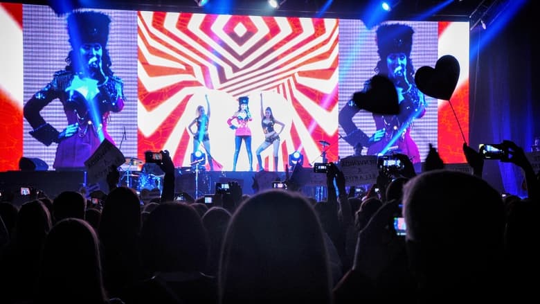 кадр из фильма Наша Наташа