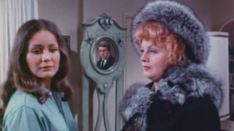 кадр из фильма The Devil's Daughter