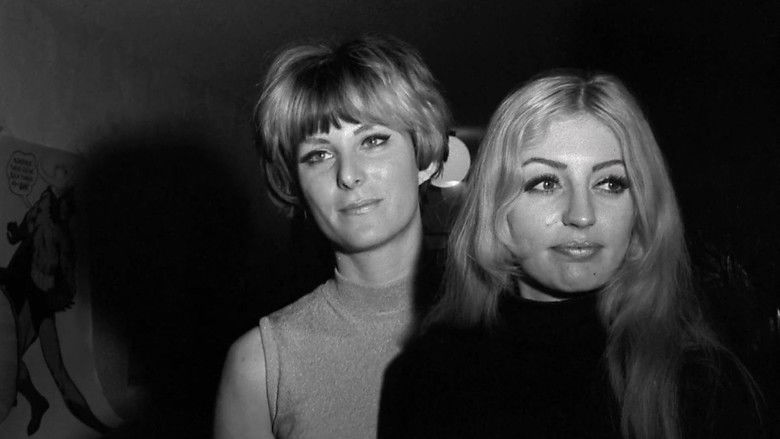 кадр из фильма Sappho '68