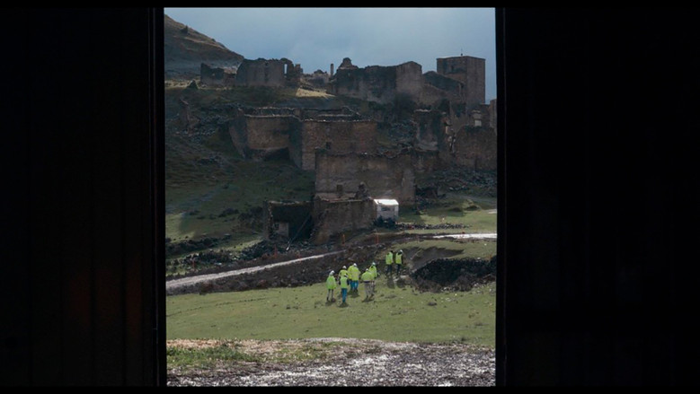 кадр из фильма El día que volaron la montaña