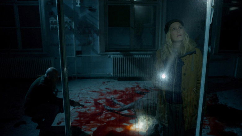 кадр из фильма Темный лес 2