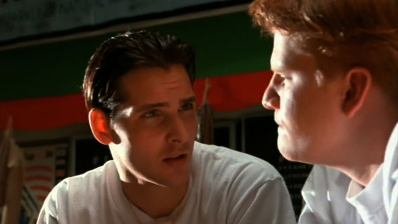 кадр из фильма Рассказывая тебе