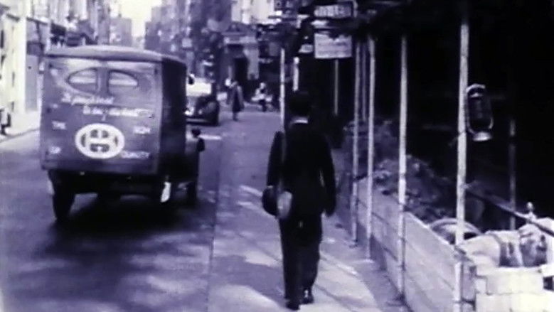 кадр из фильма Telekritik: Unter einem Himmel schwarz von Häusern von erloschenen Bränden schwarz