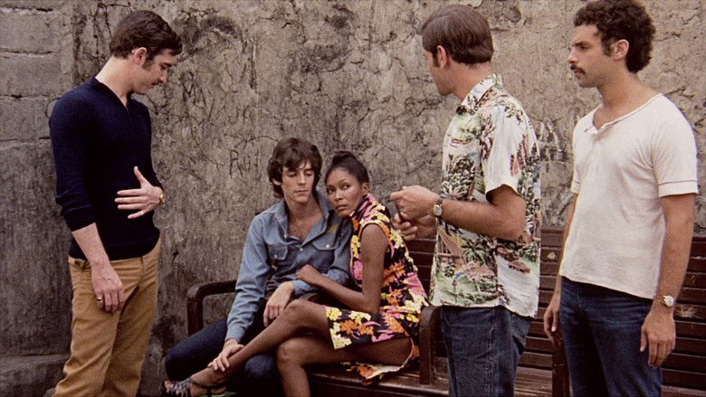 кадр из фильма Night of the Cobra Woman