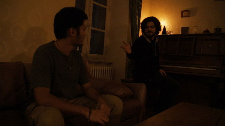 кадр из фильма Château Noir