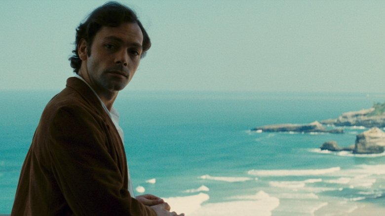 кадр из фильма Отель «Америка»