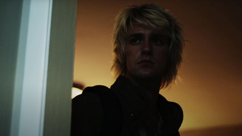 кадр из фильма TRUE DARKNESS: KEEP MOVING