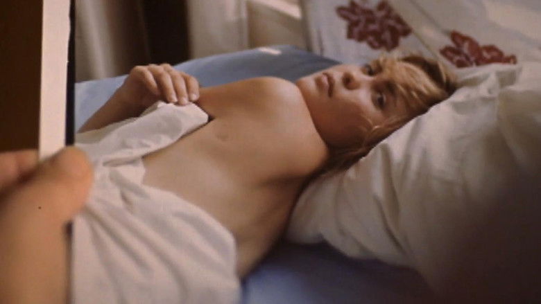 кадр из фильма Высокое искусство