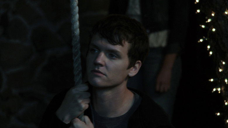 кадр из фильма Those Left Behind