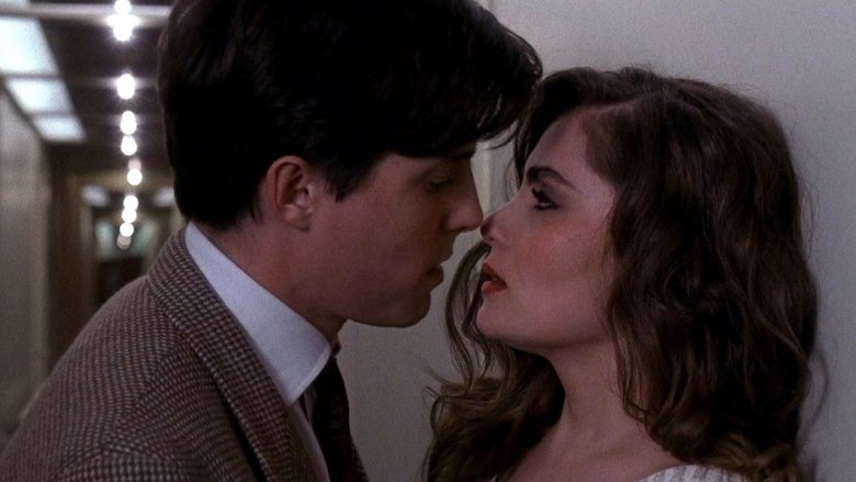 кадр из фильма Горькая луна