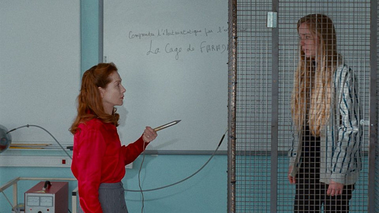 кадр из фильма Миссис Хайд