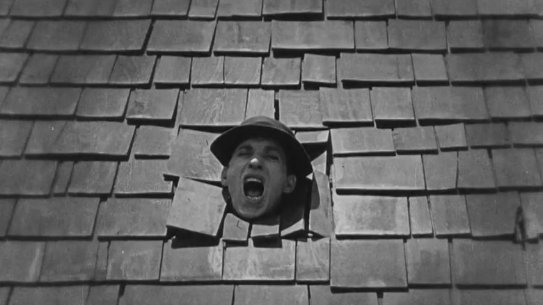 кадр из фильма Одна неделя