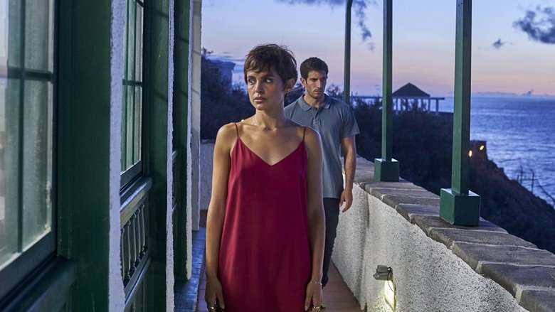 кадр из фильма Туман и дева