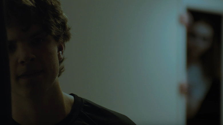 кадр из фильма She Knows