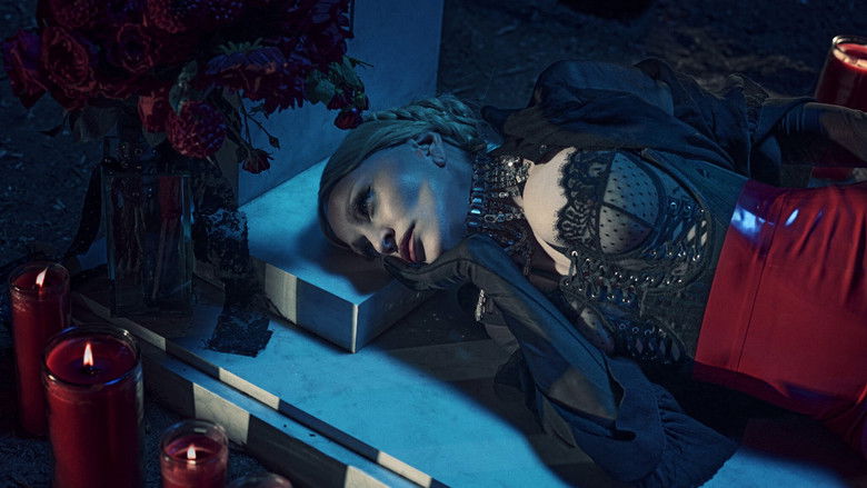 кадр из фильма Funeral Rites