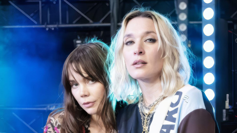 кадр из фильма Nova & Alice