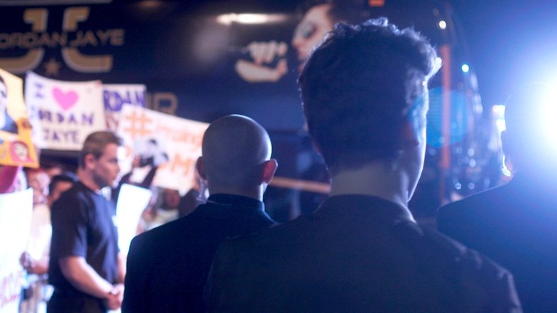 кадр из фильма Под Личиной