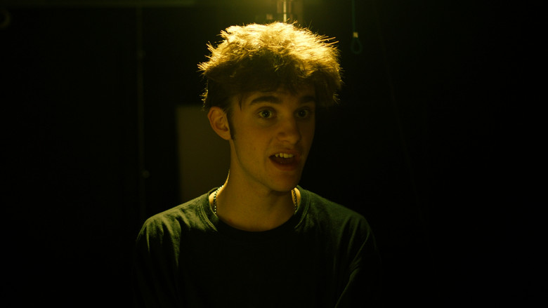 кадр из фильма Lightbulb