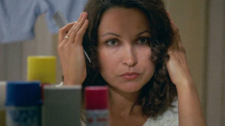 кадр из фильма Cine mă strigă?