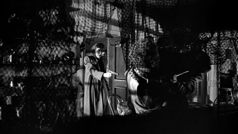 кадр из фильма Грязная сделка