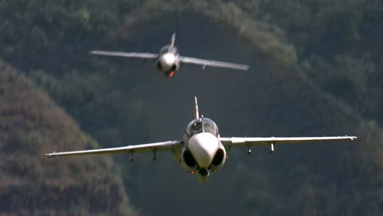 кадр из фильма Полет Нарушителя