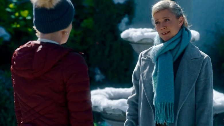 кадр из фильма In Merry Measure