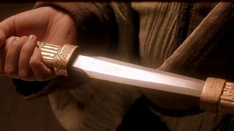 кадр из фильма Император и убийца