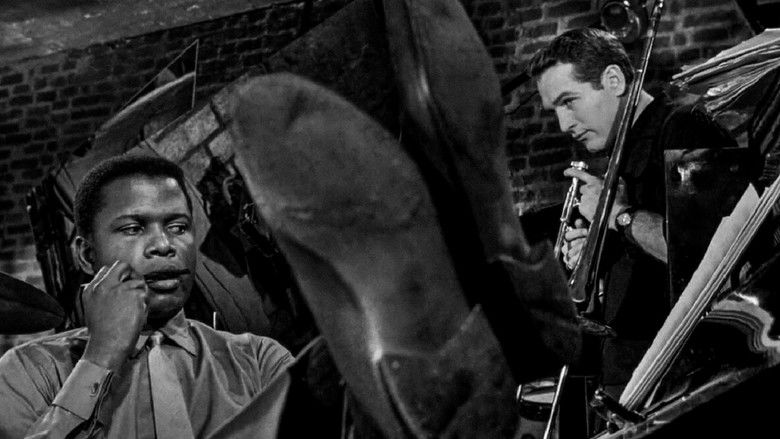 кадр из фильма Парижский блюз