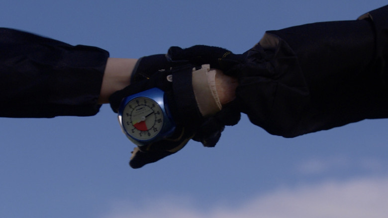 кадр из фильма Let it Fly