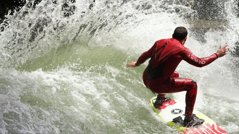 кадр из фильма Keep Surfing