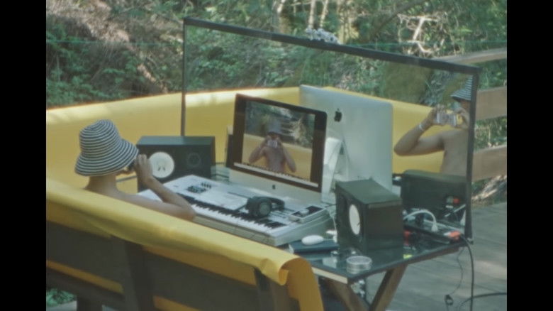 кадр из фильма Creating Outer Peace