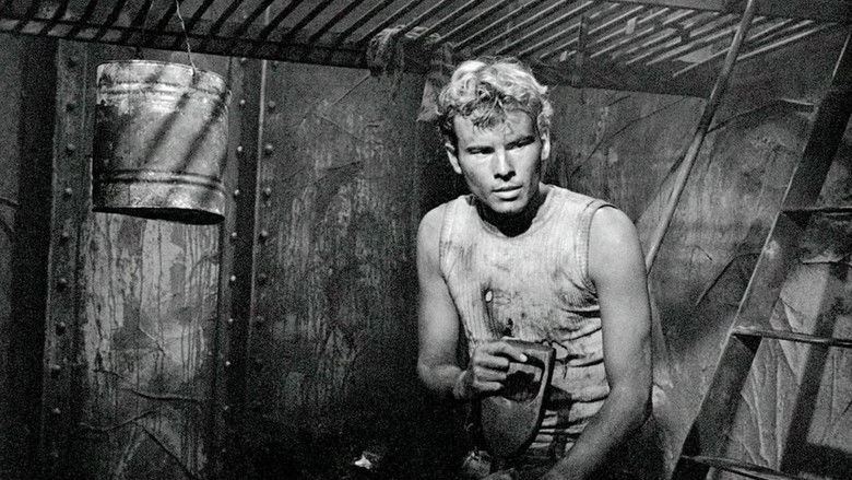 кадр из фильма Корабль мертвецов