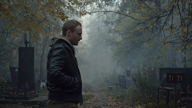 кадр из фильма Я работаю на кладбище