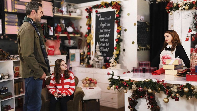 кадр из фильма Рождество на улице Карамельных тросточек