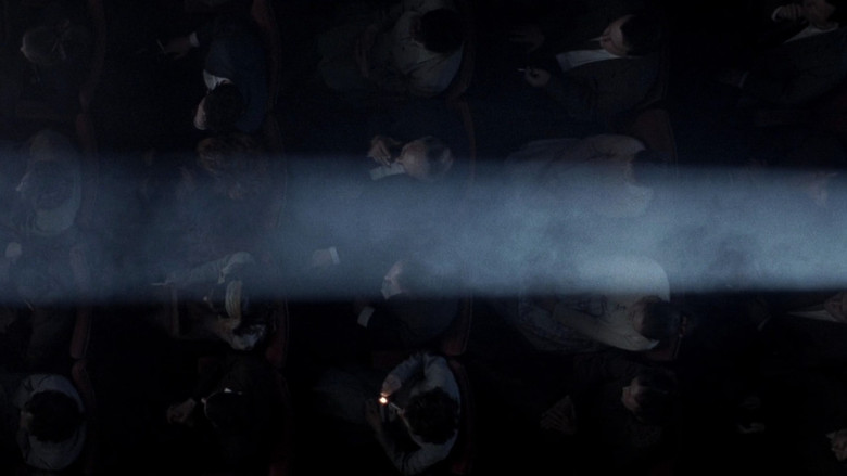 кадр из фильма The Long Day Closes