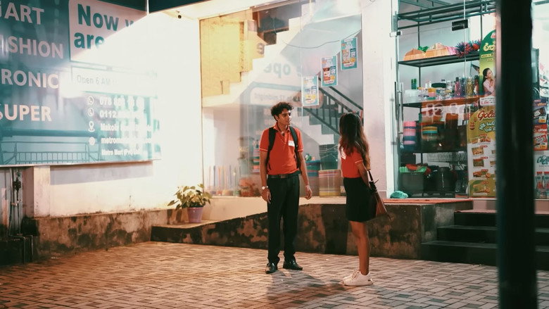 кадр из фильма Between Shelves