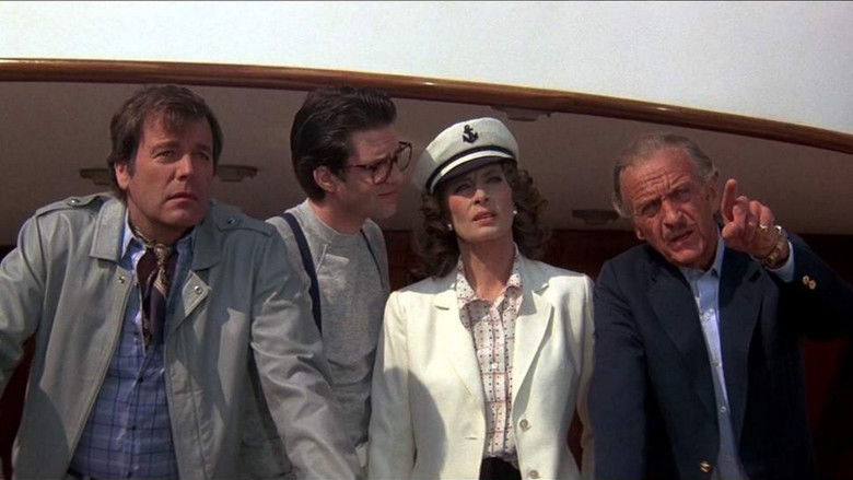 кадр из фильма Проклятие Розовой пантеры