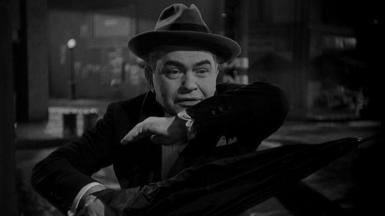 кадр из фильма Улица греха