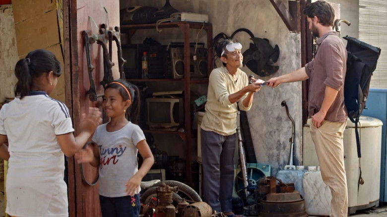 кадр из фильма Мститель