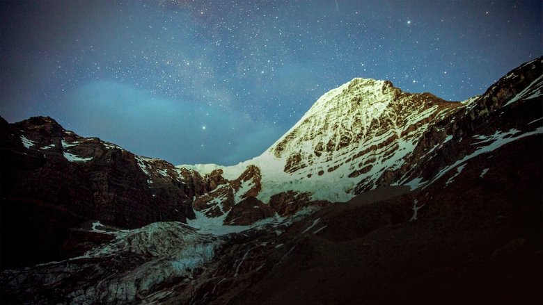 кадр из фильма Альпинист