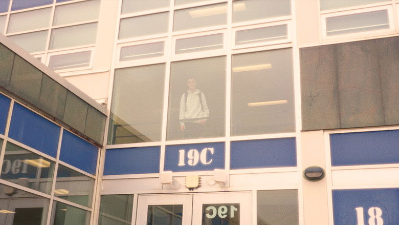 кадр из фильма A Real Genius