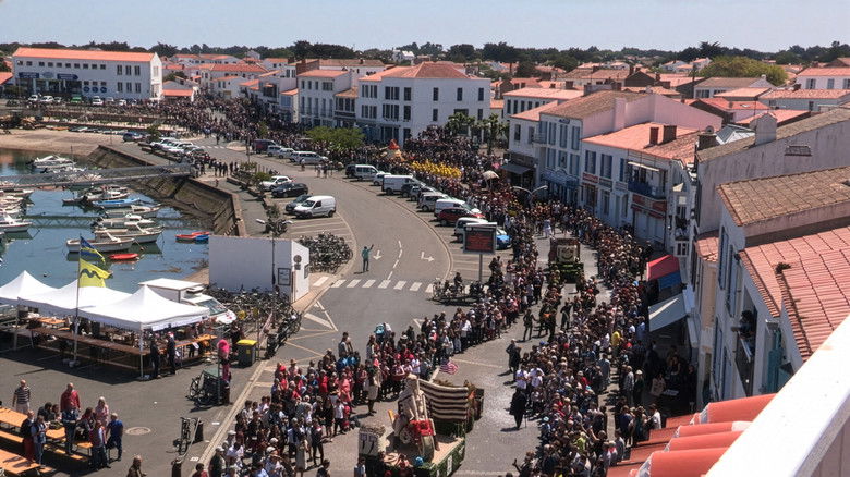 кадр из фильма Les Voix du Large