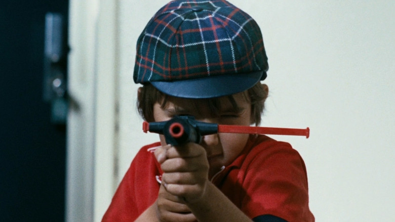 кадр из фильма Две или три вещи, которые я знаю о ней