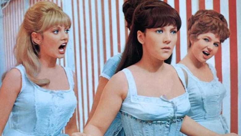 кадр из фильма Пол-шестипенсовика