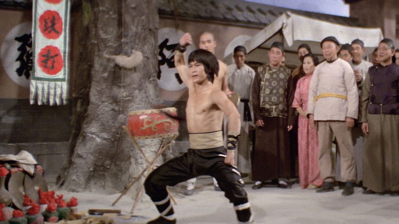 кадр из фильма Десять тигров из Квантунга