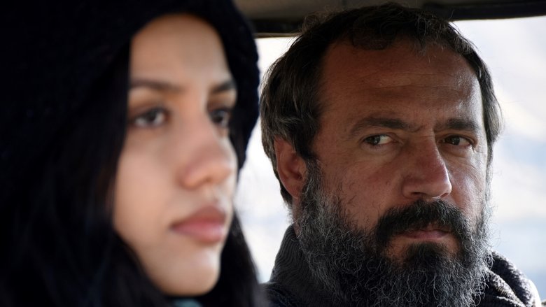 кадр из фильма Зла не существует