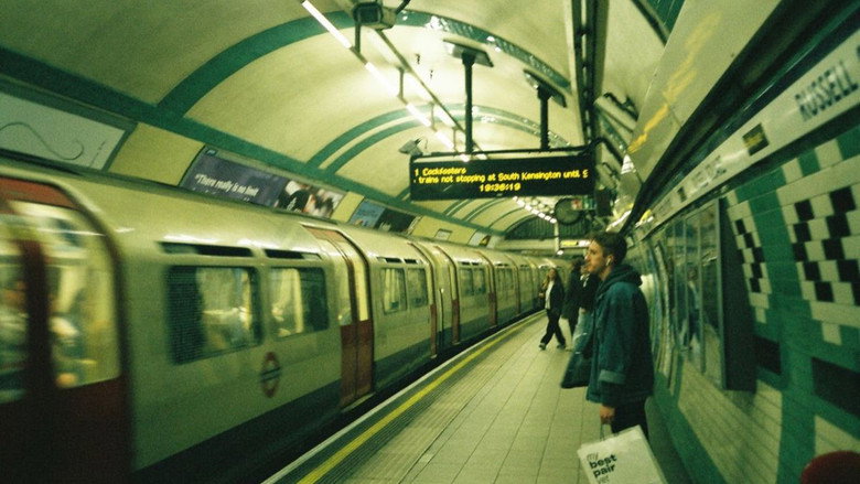 кадр из фильма My own worst enemy