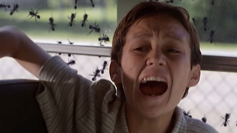 кадр из фильма Легион огня